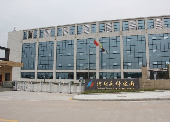 Shenzhen Xinlilai Touch Technology Co., Ltd. ligne de production en usine
